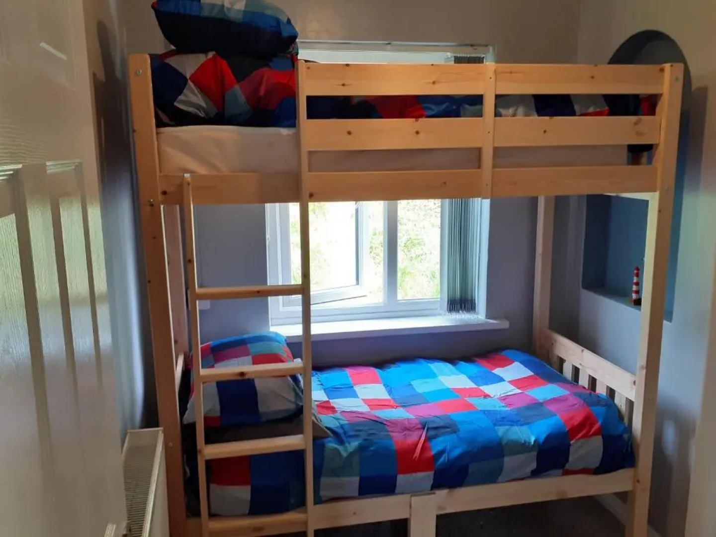 Admirals Apartment sleeps 4 adults 2 children EV Point