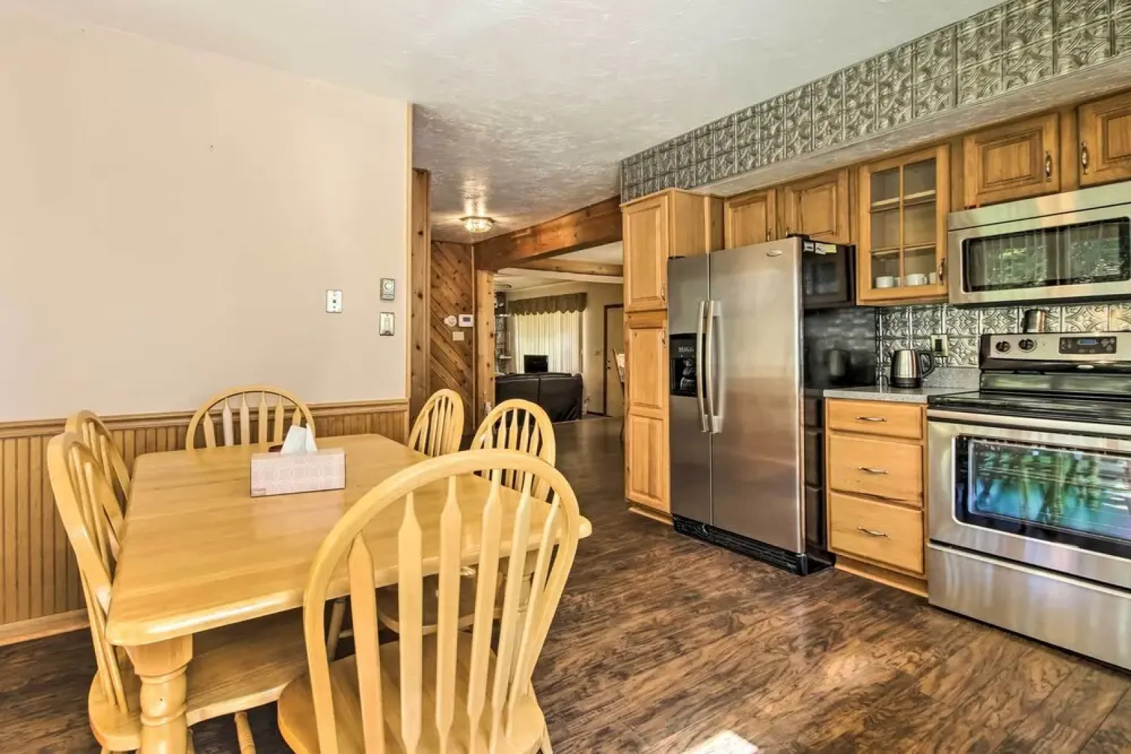 Spacious Apt w/ Yard: 3 Mi to Windham Mountain