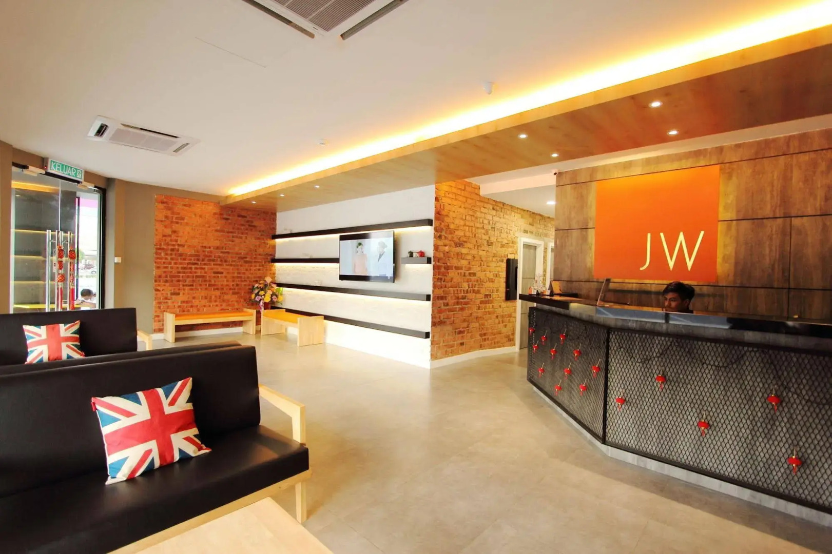 JW Boutique Hotel