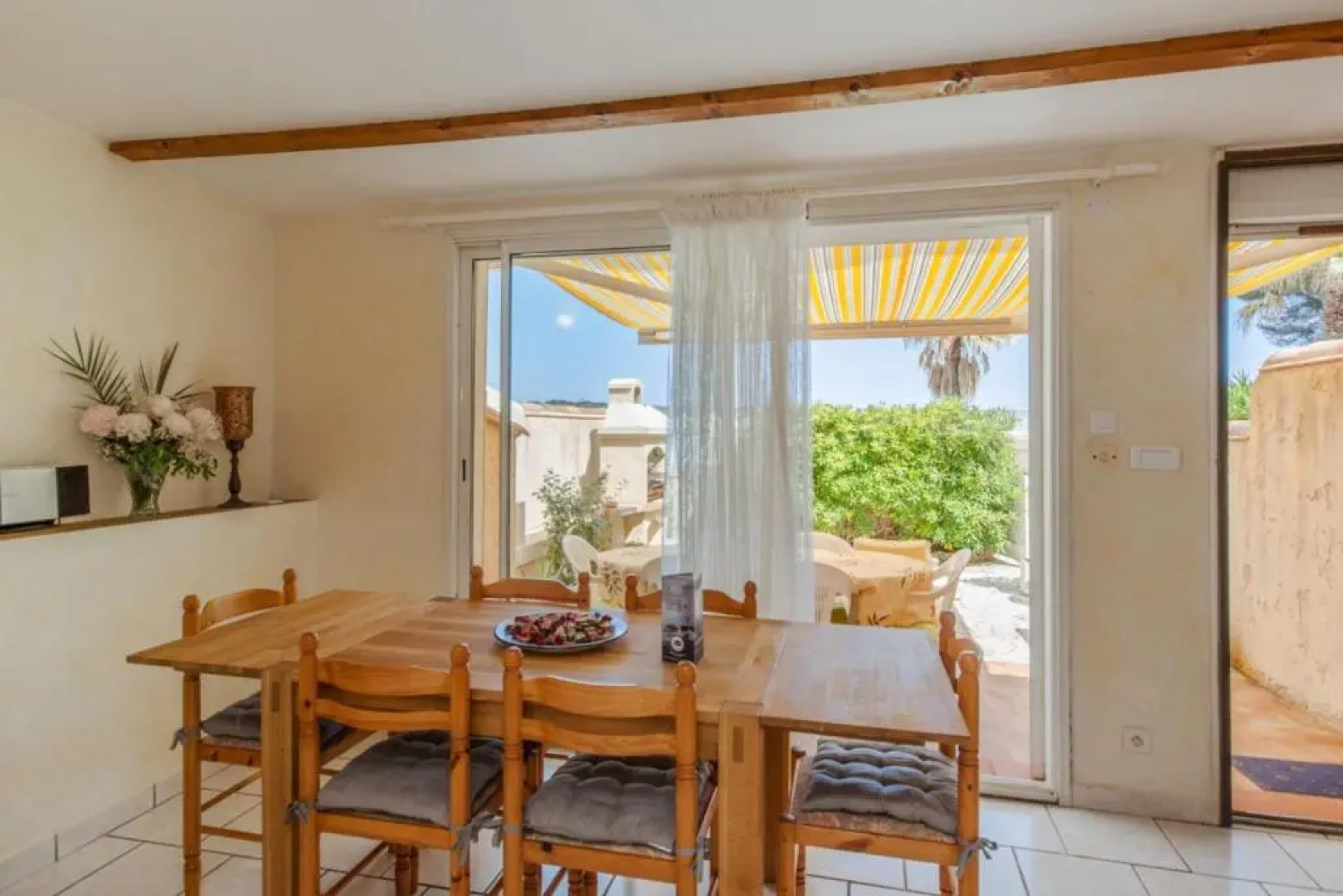 Beautiful 2br with AC and sea-view terrace in La Seyne-sur-Mer Welkeys