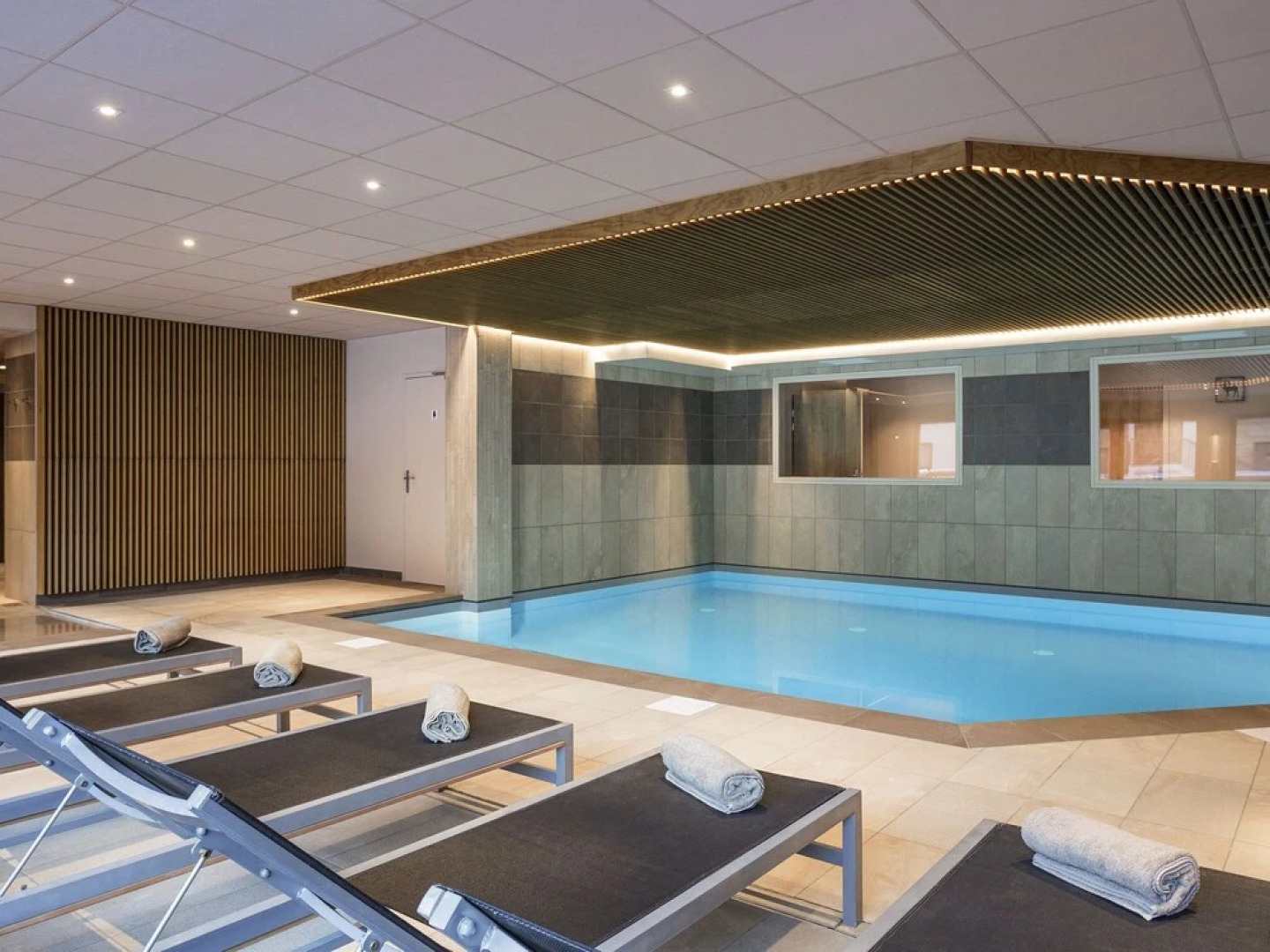 Valley-view Apartment Near Ski Lift and Skiing Area