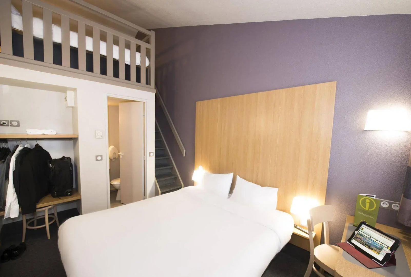 B&B HOTEL Châteauroux Aéroport