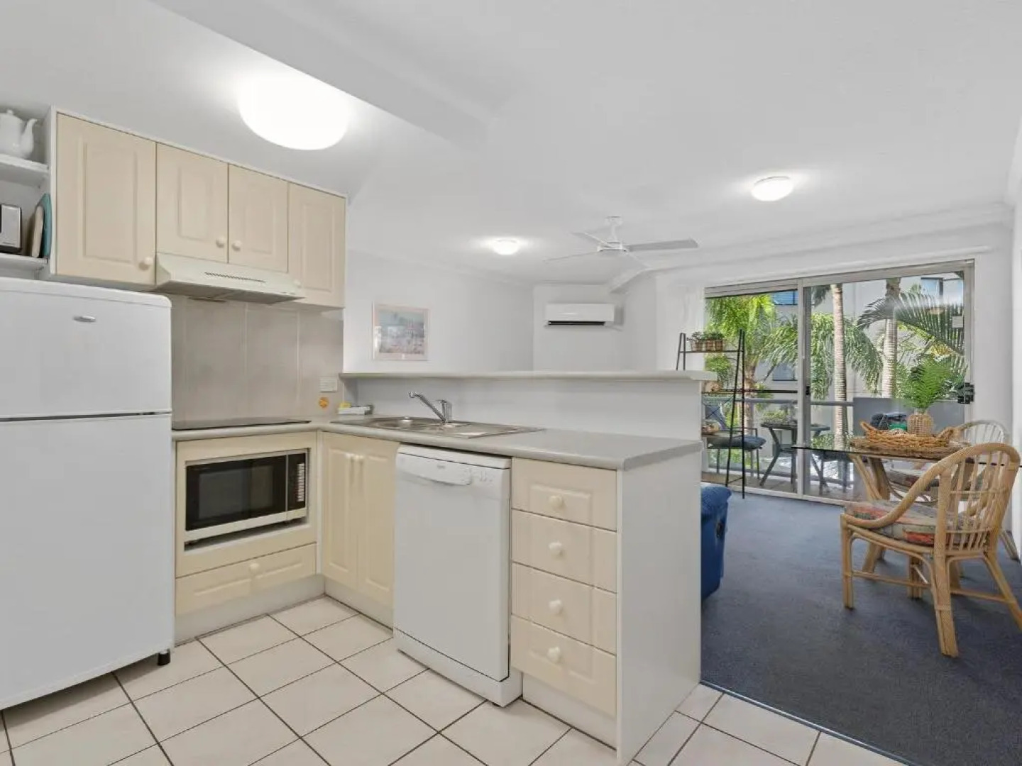 Burlington Holiday Apartments