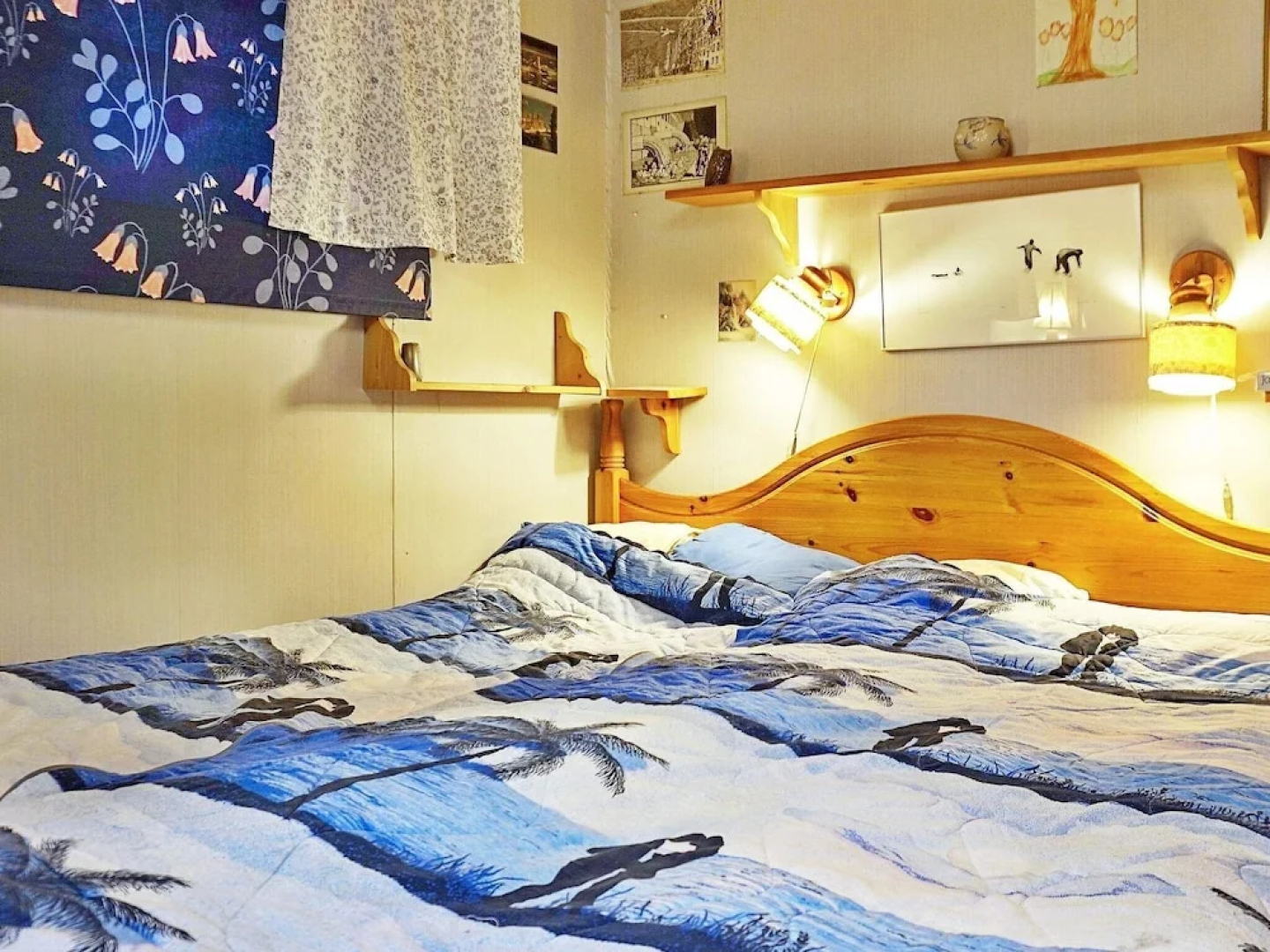 6 Person Holiday Home in Djurhamn