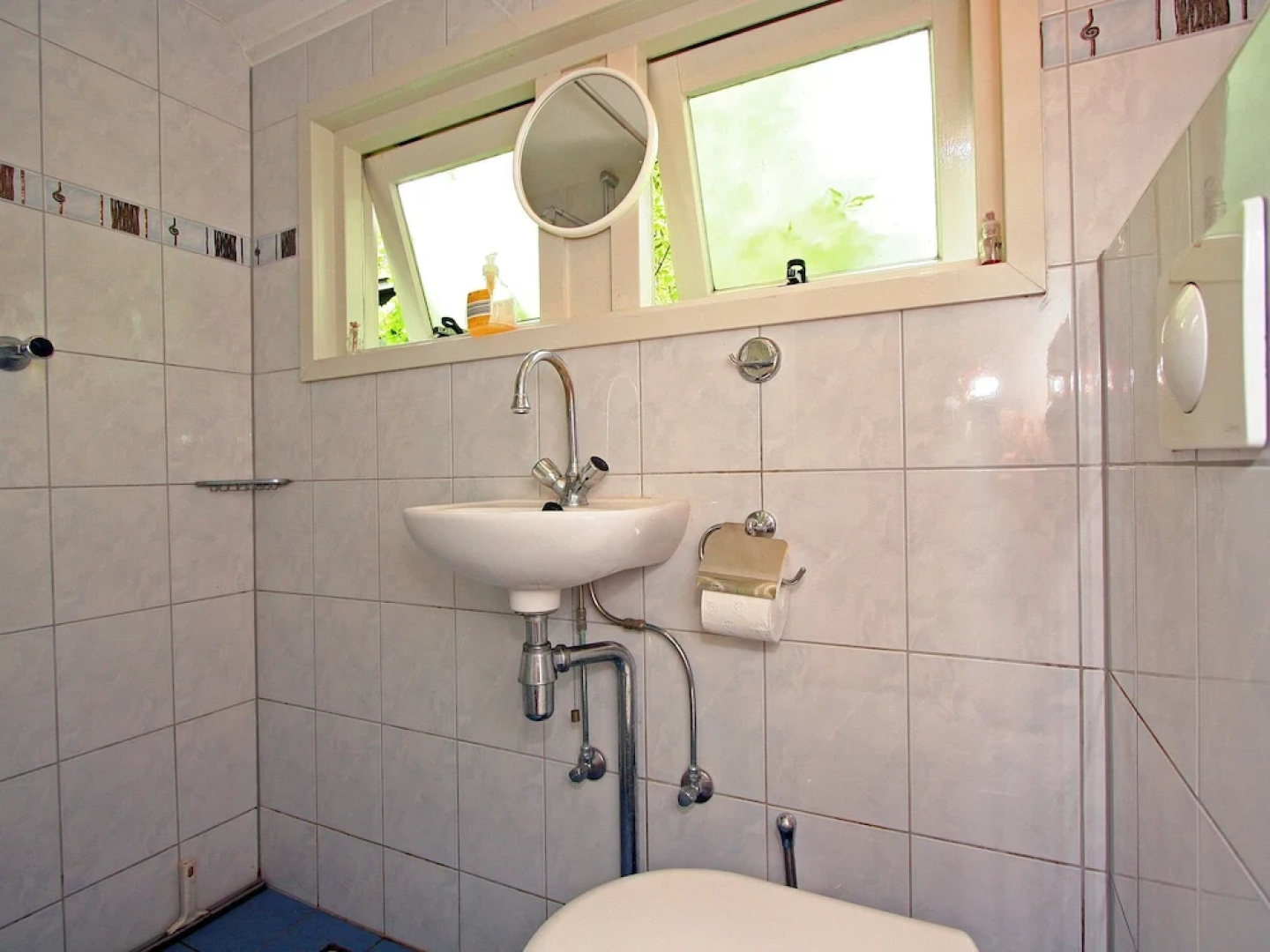 Charming Holiday Home in Veere Near Forest