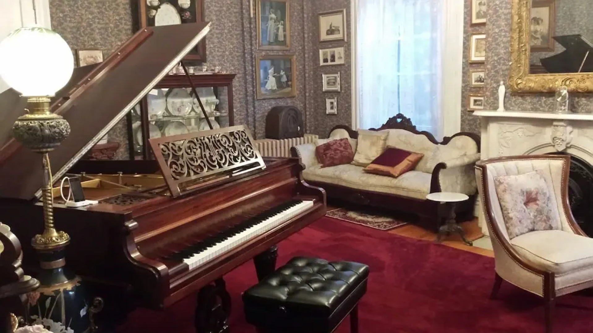 Bellinger Rose Bed & Breakfast