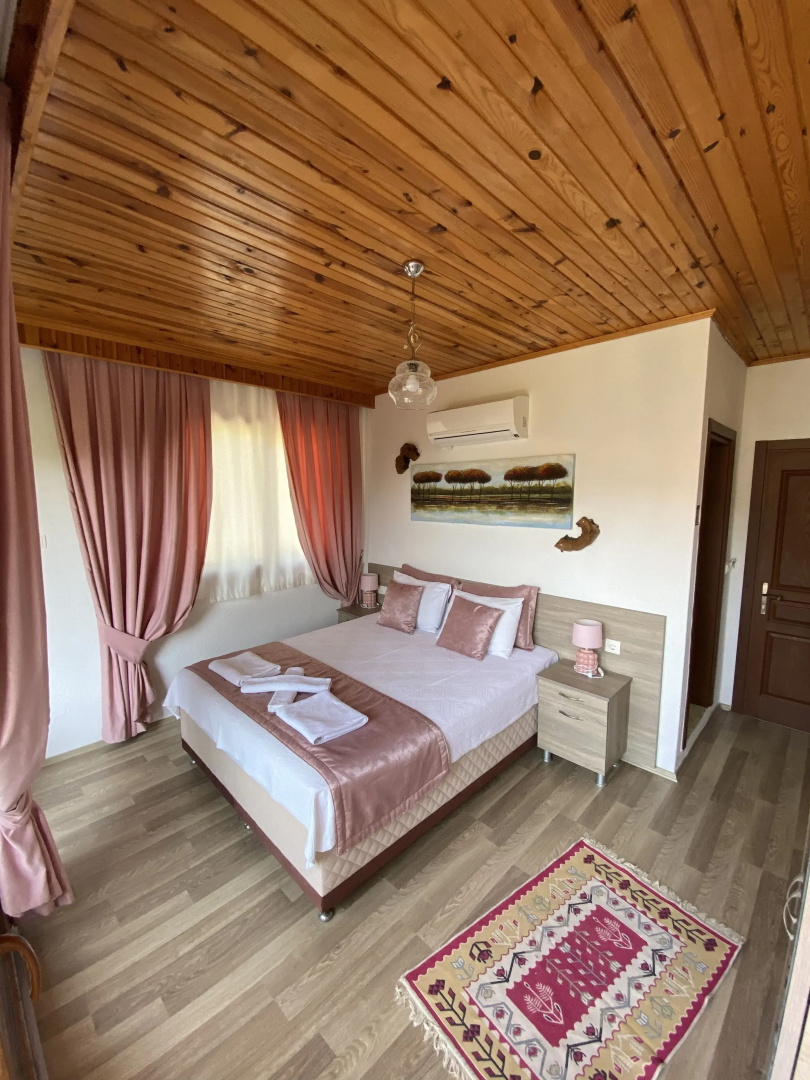 Faralya Misafir Evi