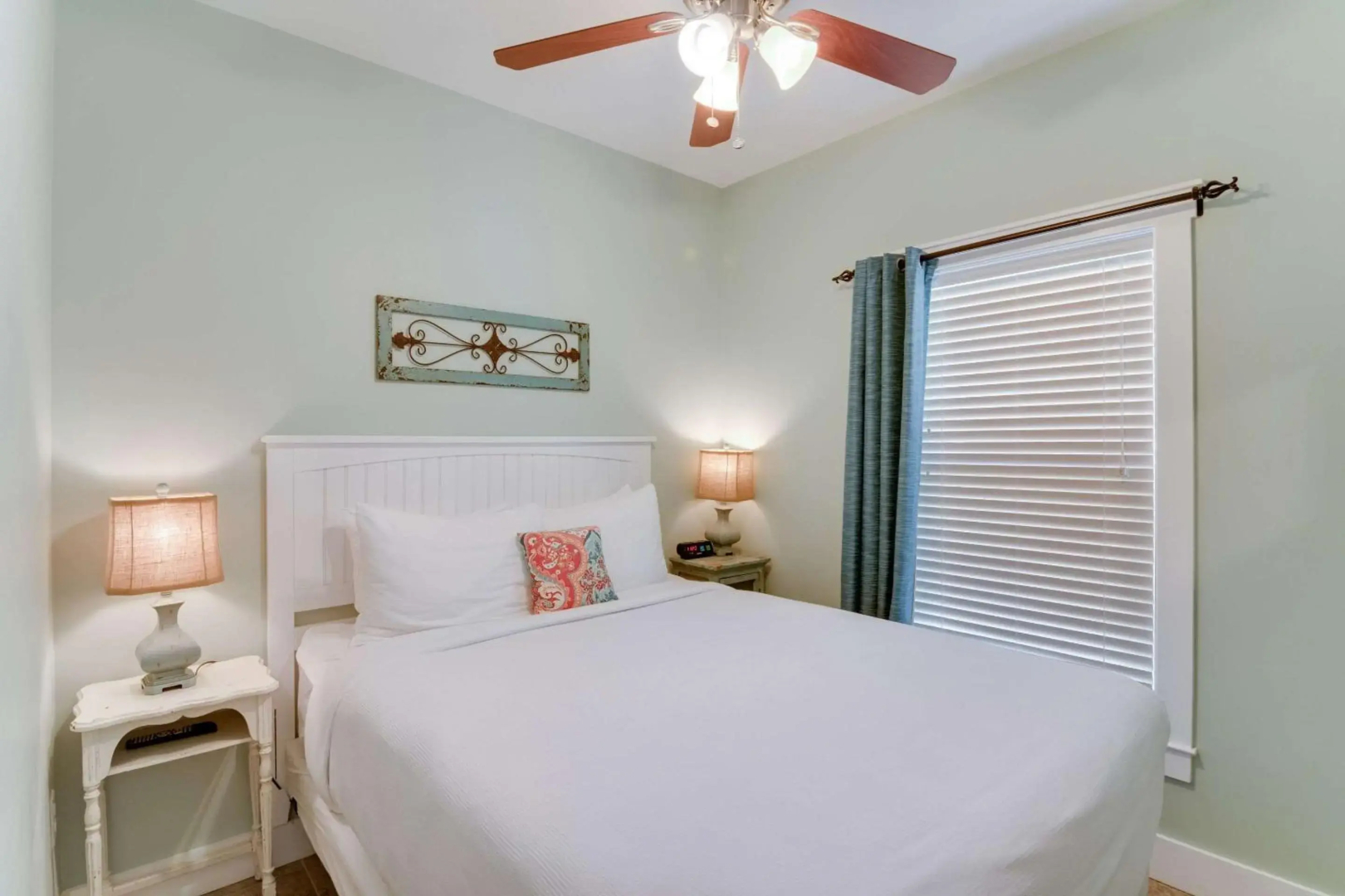 The Port Inn and Cottages, an Ascend Collection Hotel