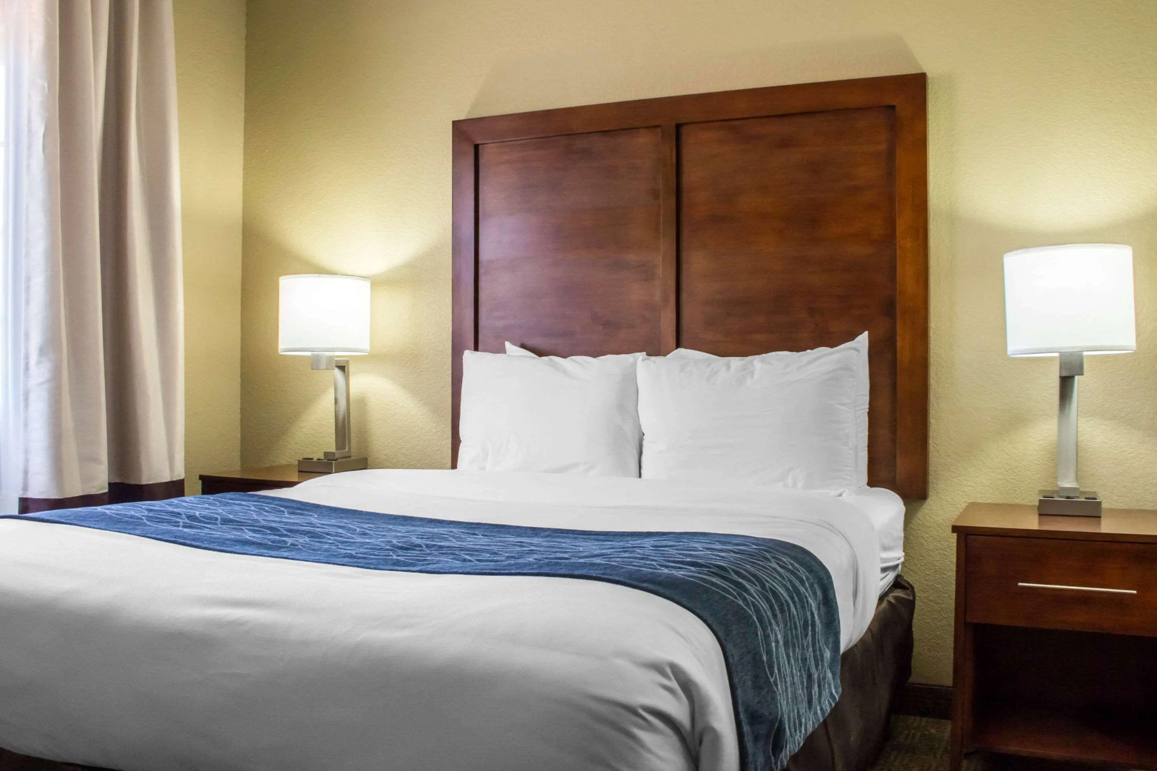 Spark by Hilton Glendale Phoenix North