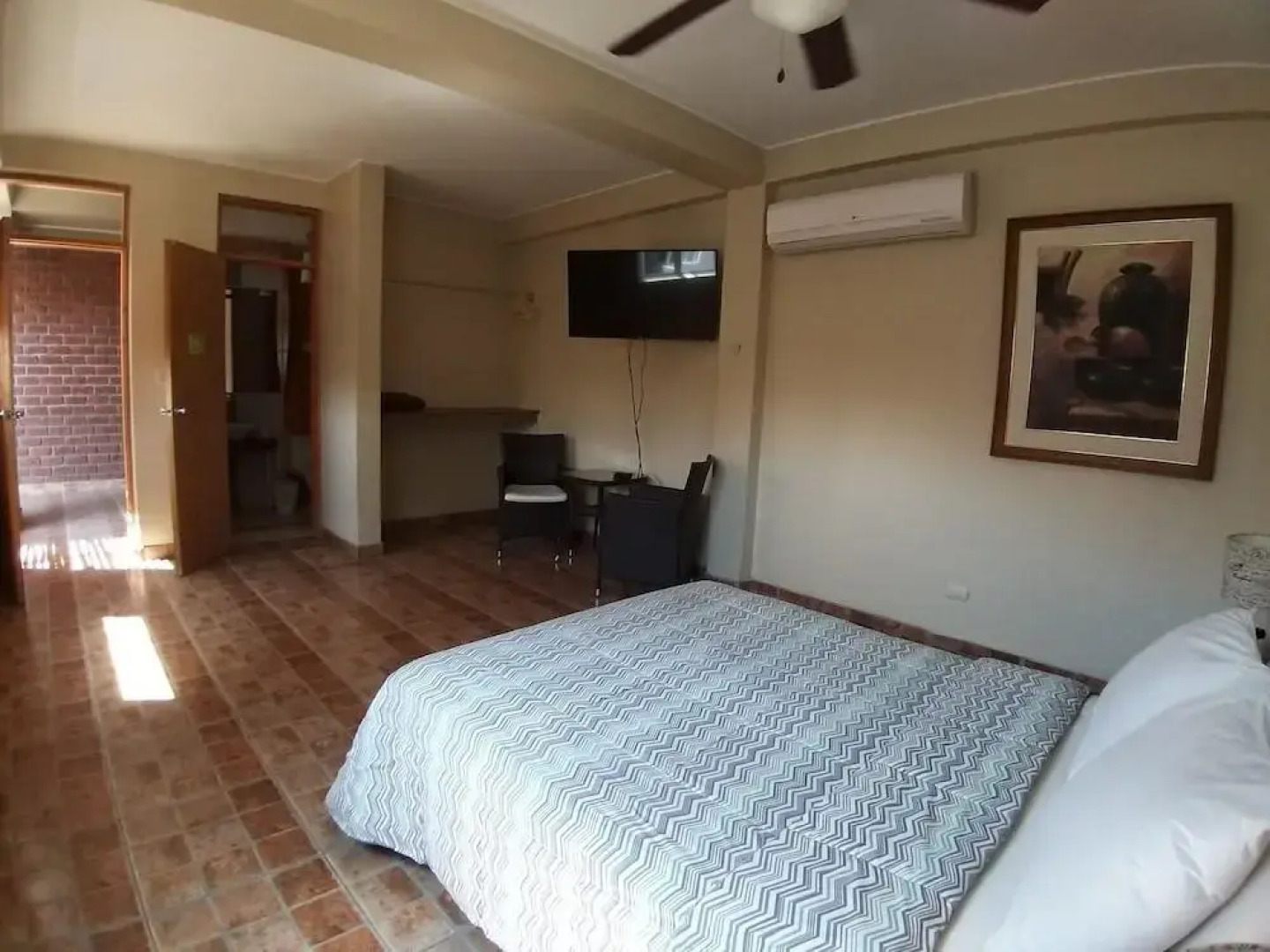 Hotel El Huacachinero