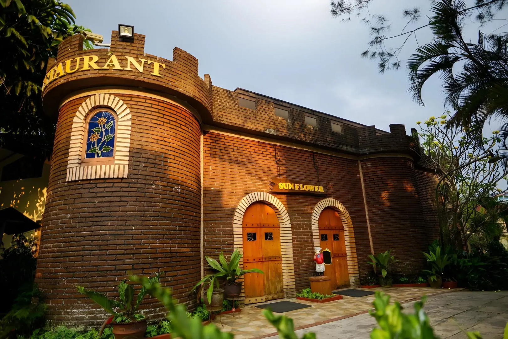 Hotel Taman Sari