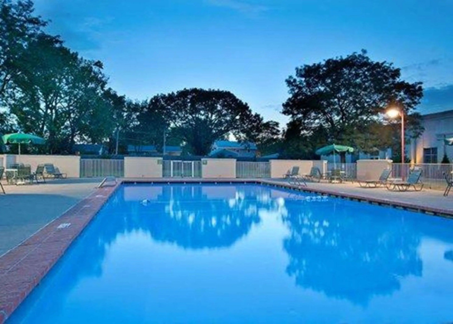 Clarion Hotel & Convention Center Joliet