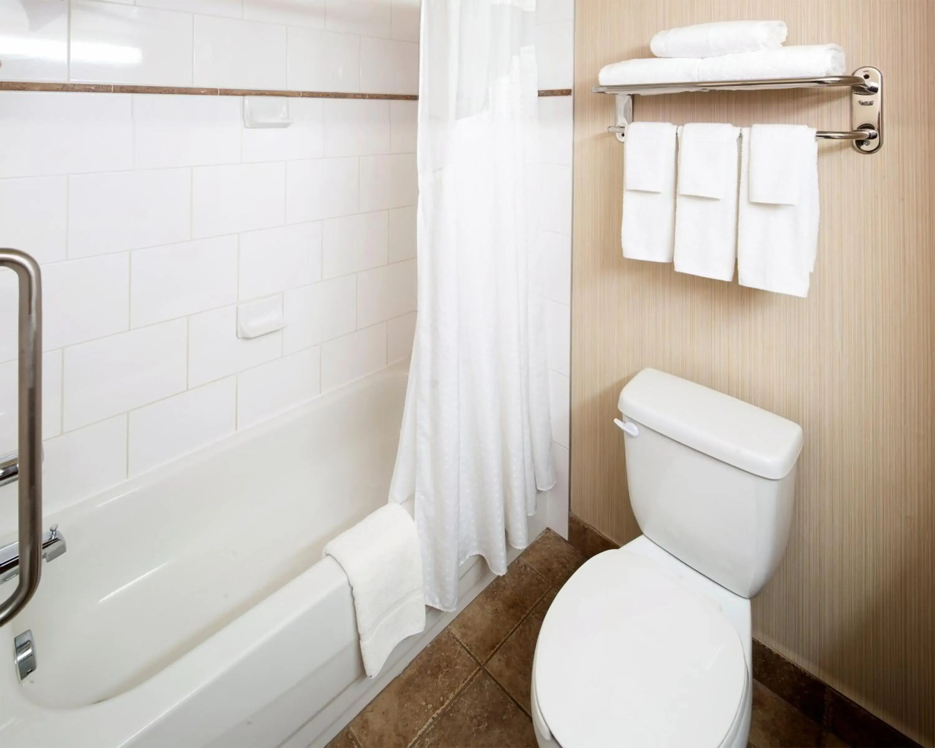 Holiday Inn Express Hotel & Suites Edson by IHG