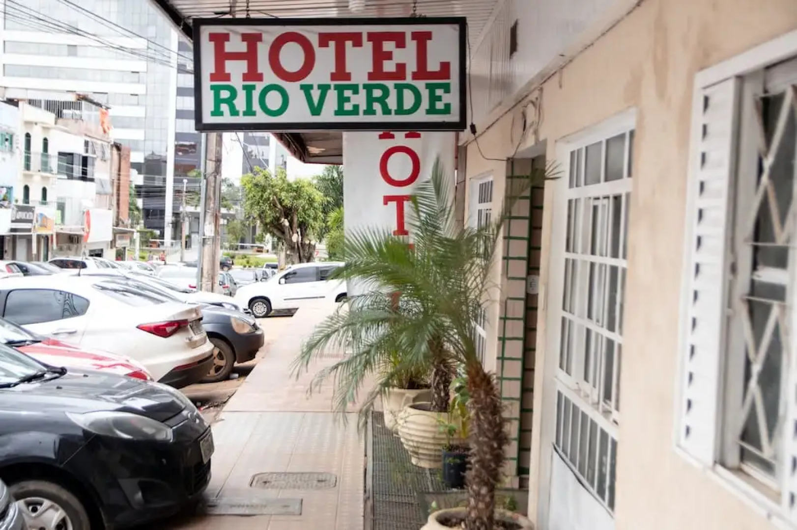 Hotel Rio Verde
