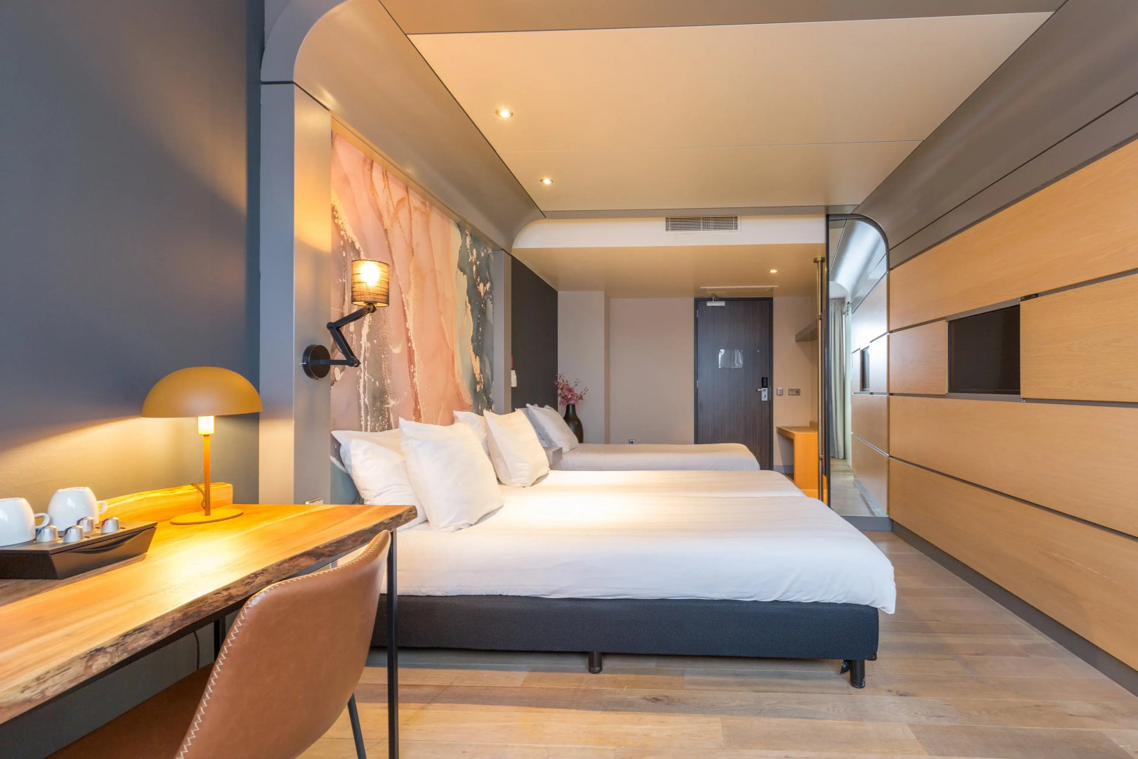 Leonardo Hotel Almere City Center