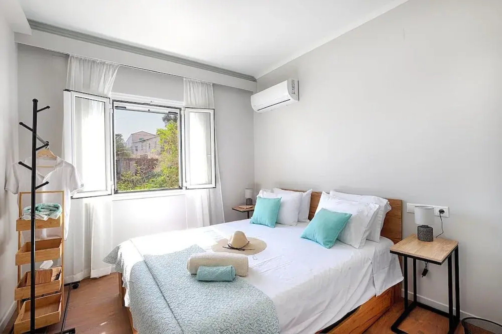 Vostalo apartments by Kassiopi's Sea
