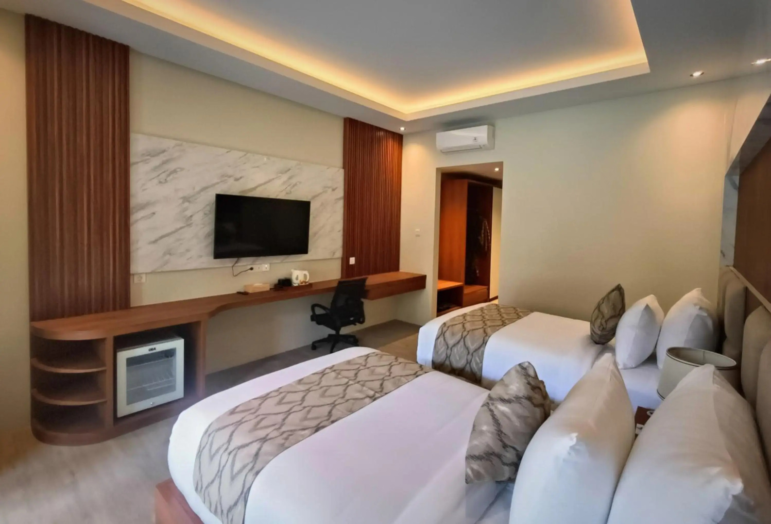 The Grand Villandra Resort