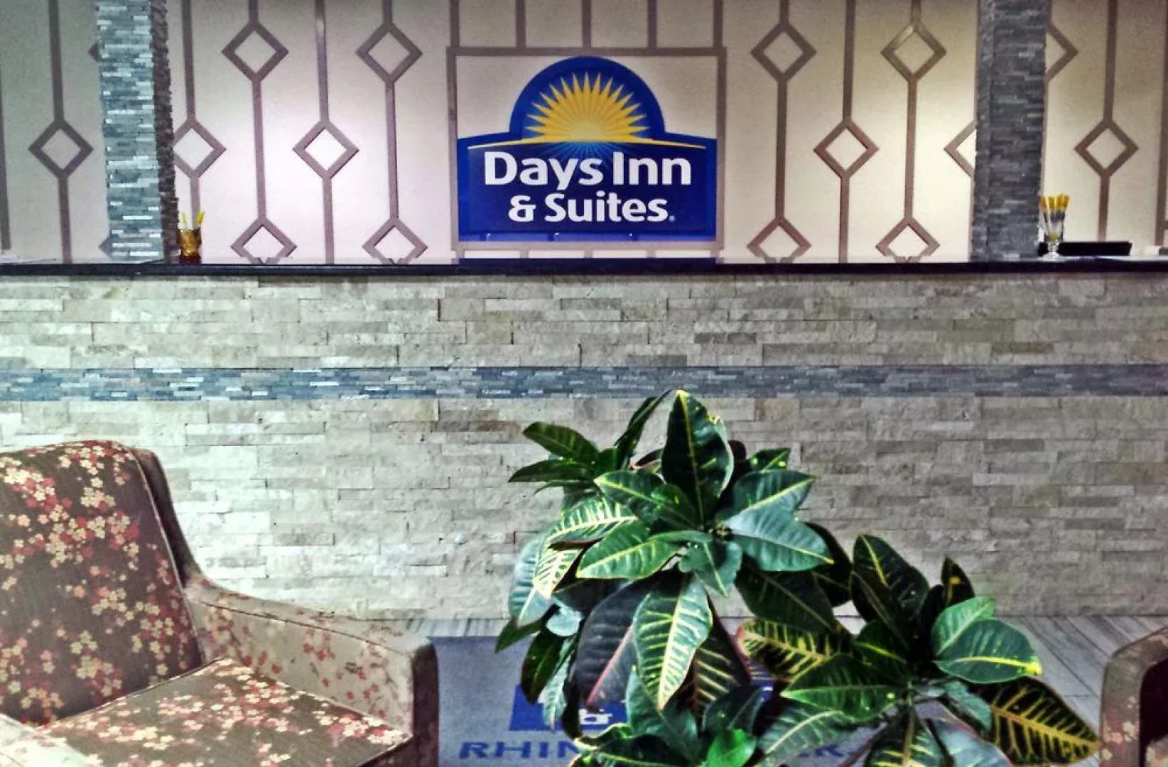 Clarion Pointe Rhinelander Downtown