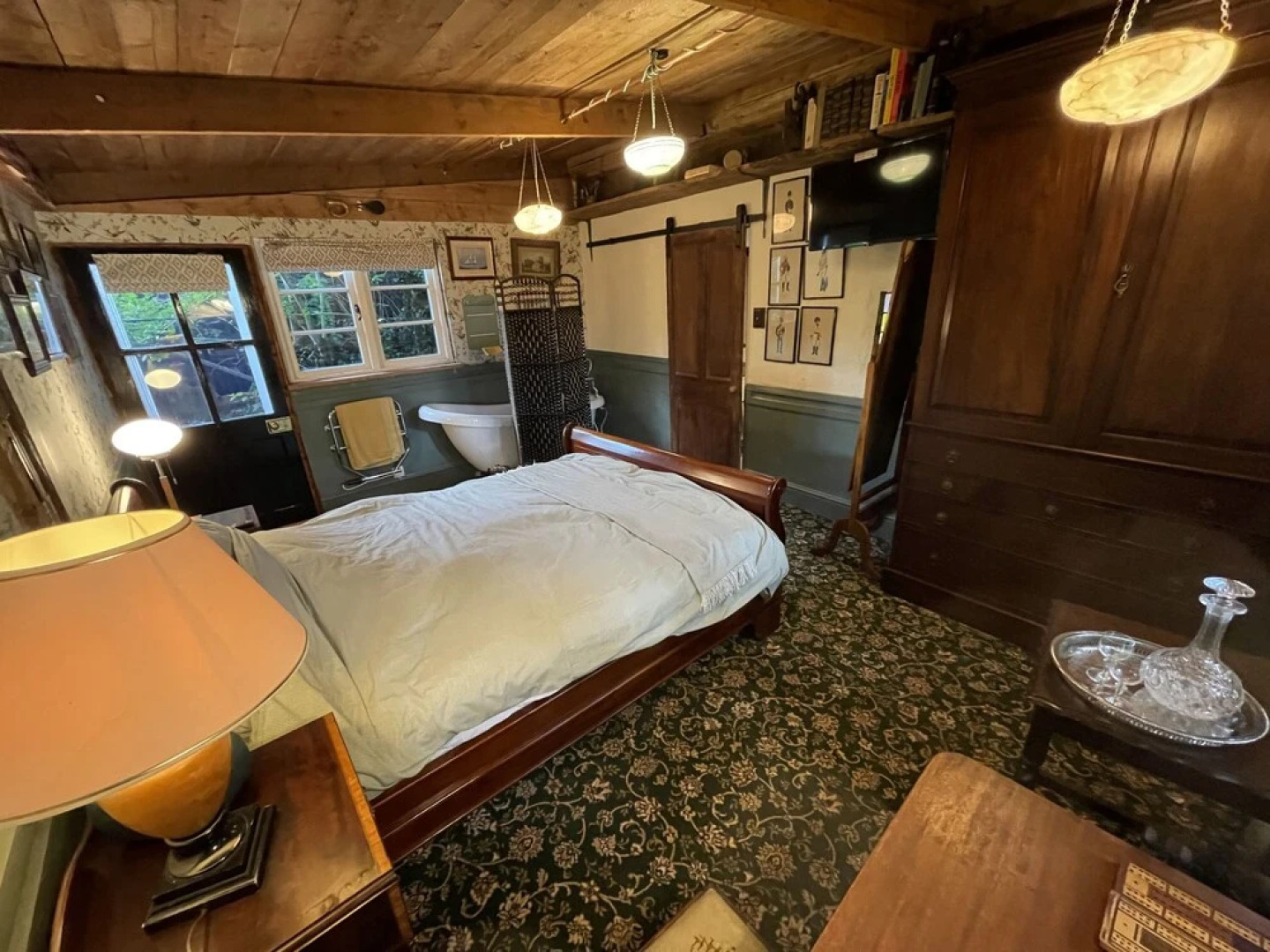 Remarkable Boultons Barn With hot tub