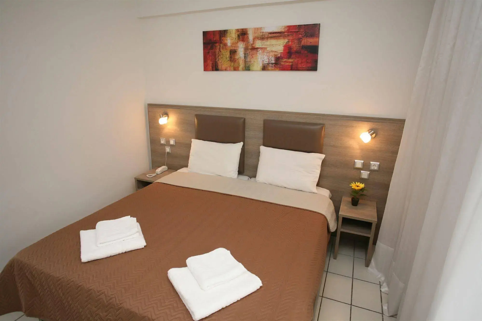 Sun Hotel