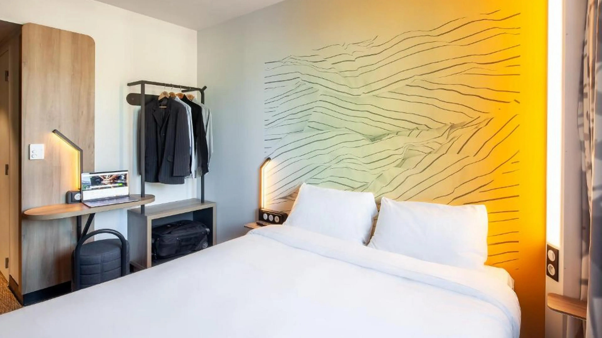 B&B HOTEL Bois D'Arcy Saint Quentin en Yvelines