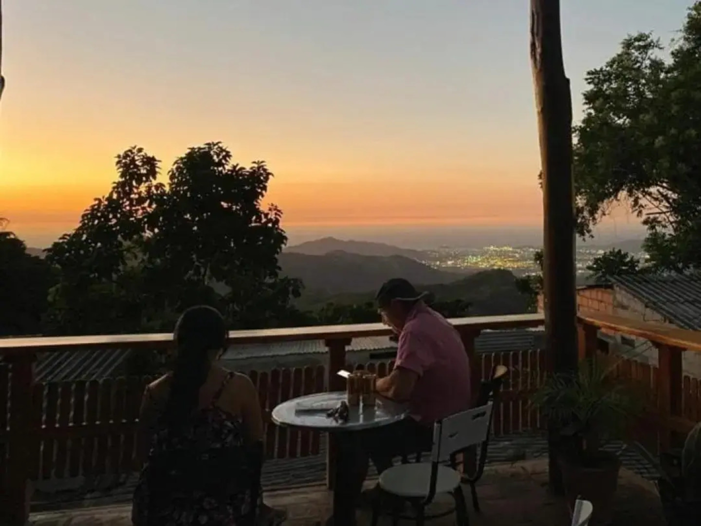 El Paraiso de Tuki B&B Cafe y Cacao Farm