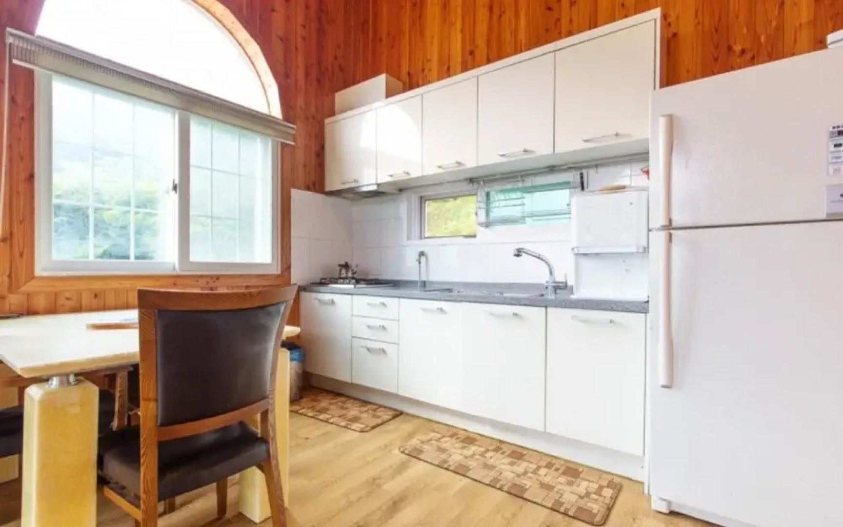 Pension Yangpyeong Lake Cabins