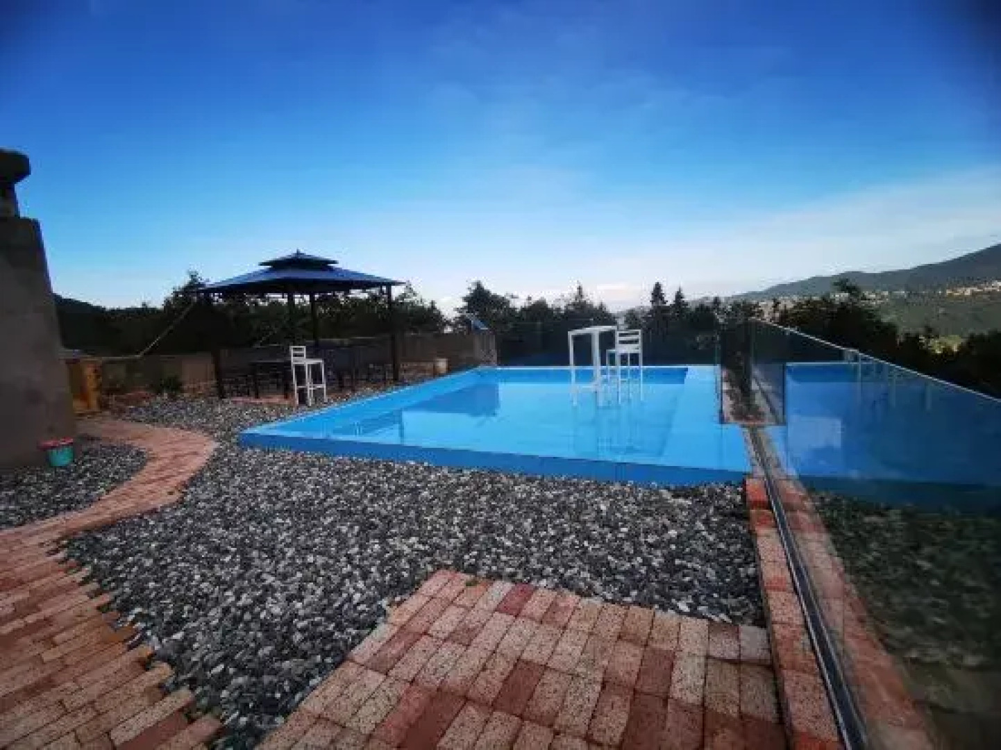 Yuanyang Liuyunge Chinese Inn (Duoyishu Scenic Area)