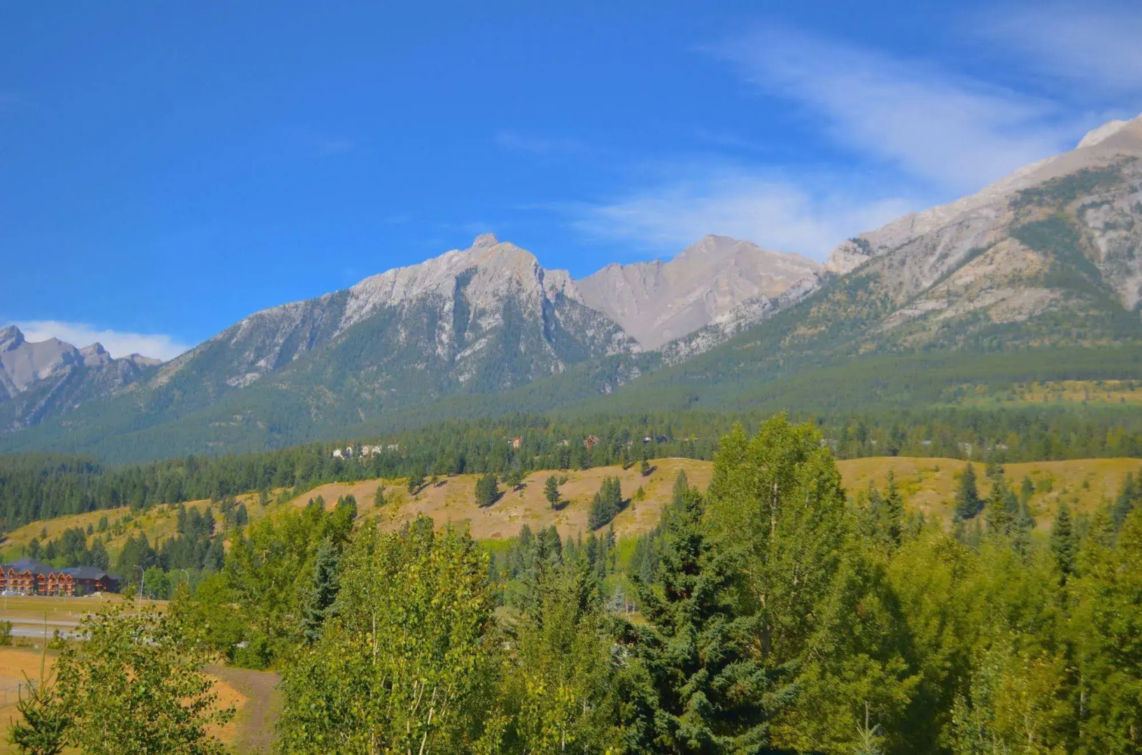 Sunset Resorts Canmore and Spa