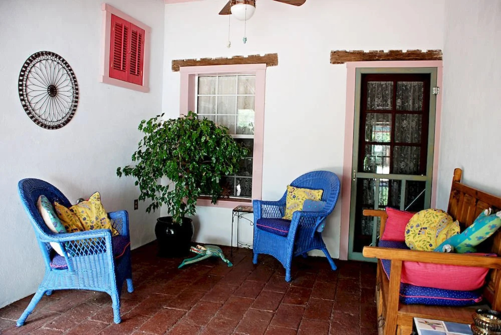 The Duquesne House Inn & Gardens