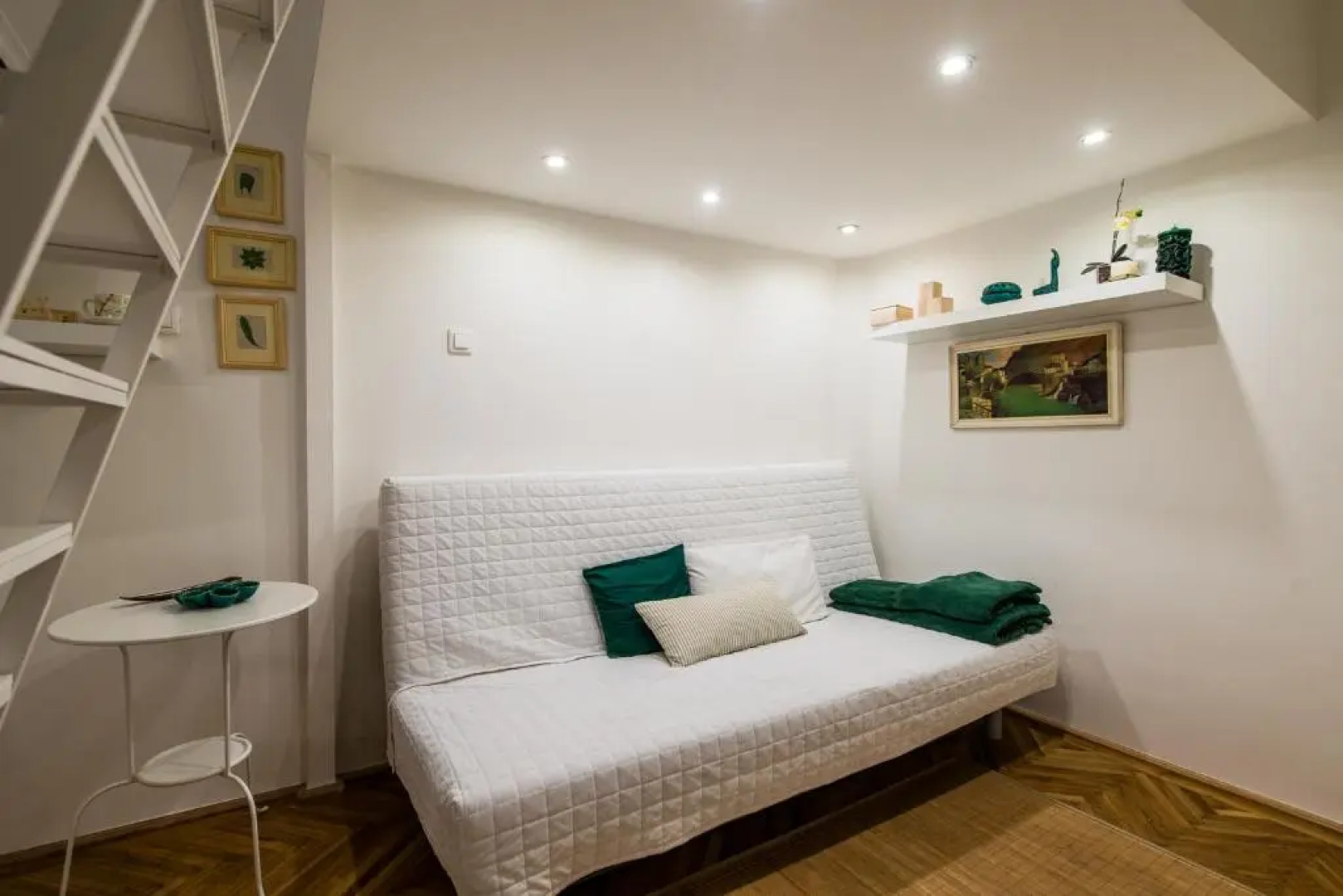 Green Pearl Apartment