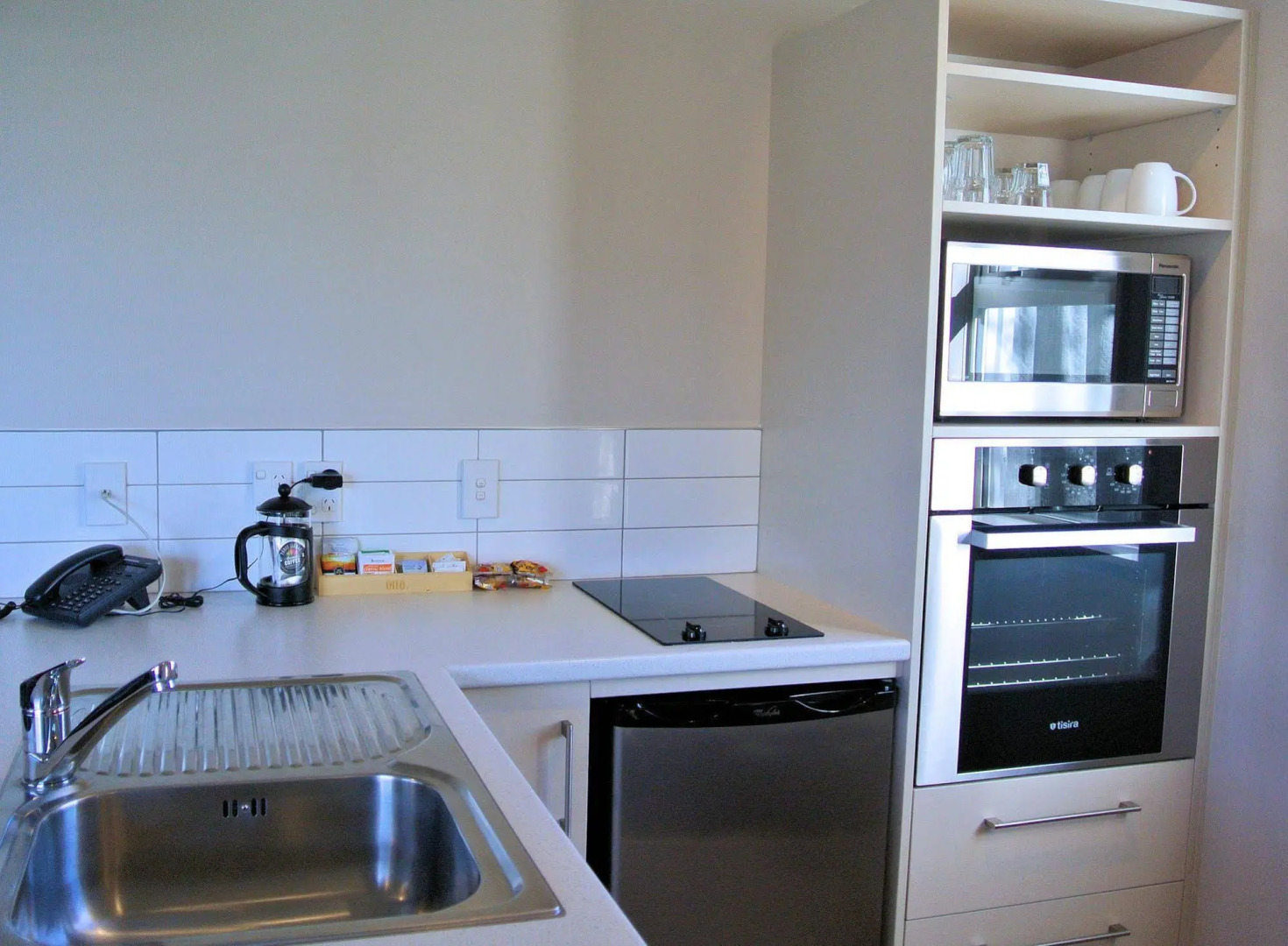 Oxford Village Motels