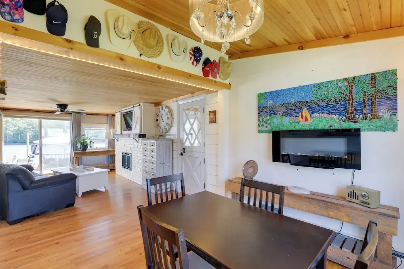 Riverfront New Hampshire Cottage w/ Boat Dock