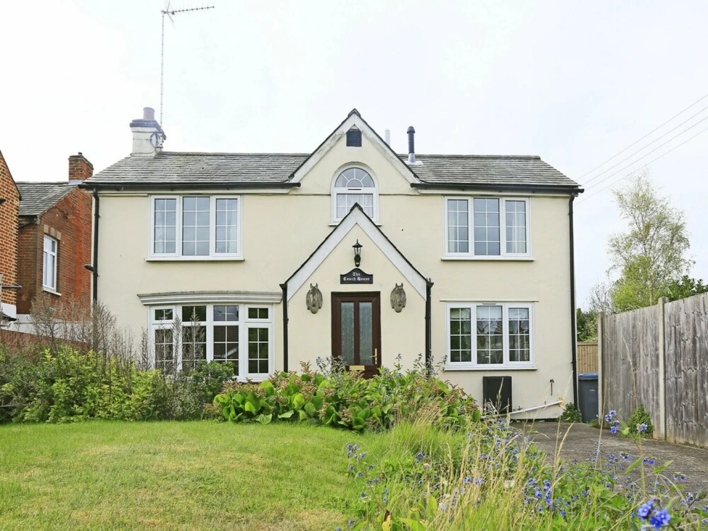Beautiful Holiday Home in Felixstowe Near Beach