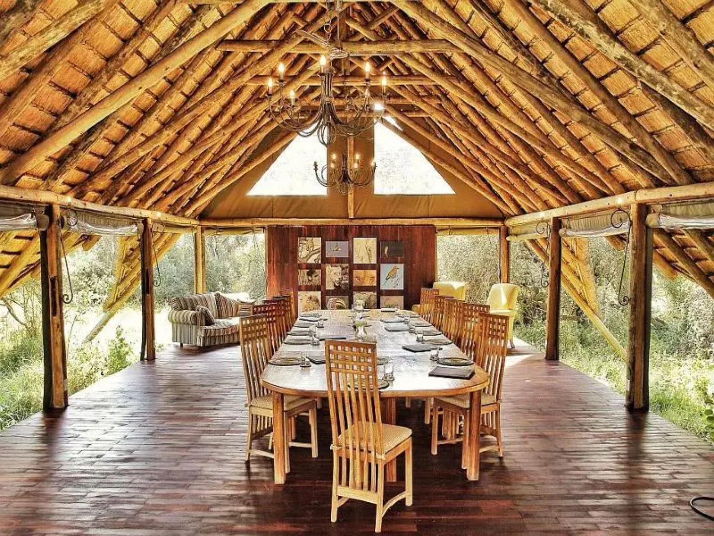 Kambaku Safari Lodge