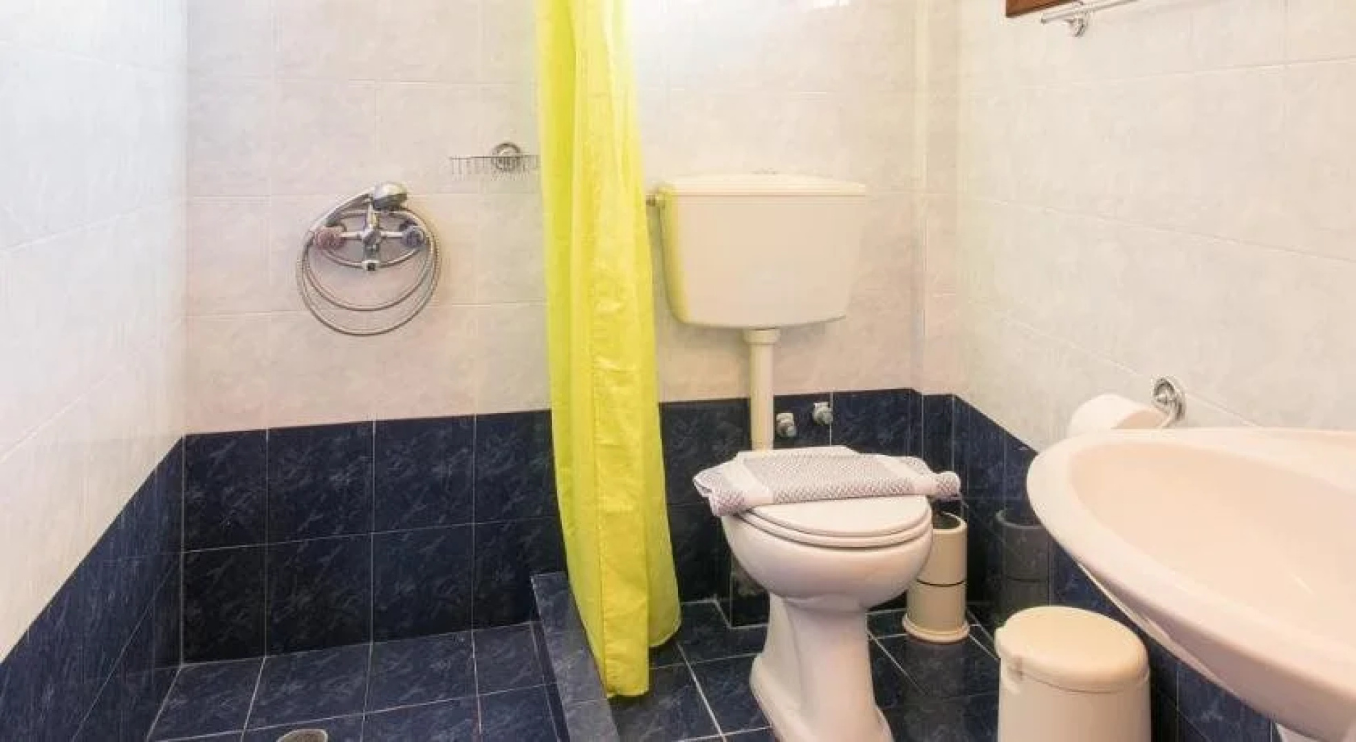 Stefanis House