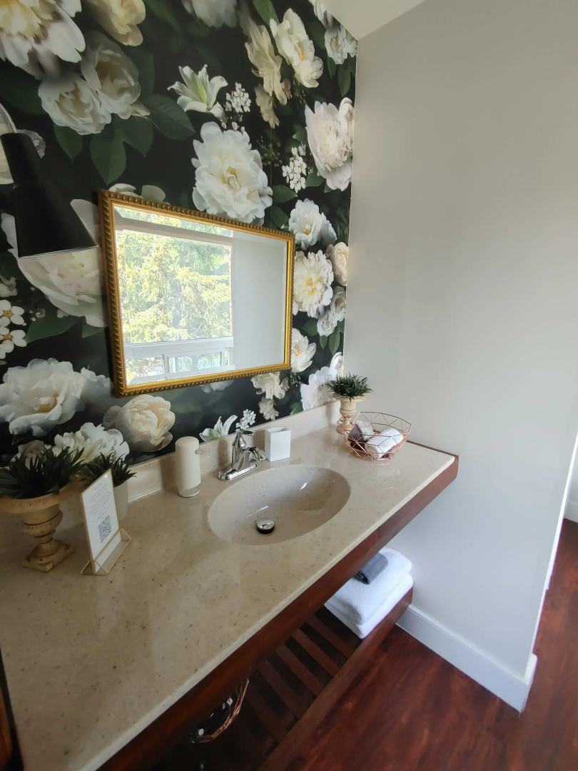 Stonewater Manor