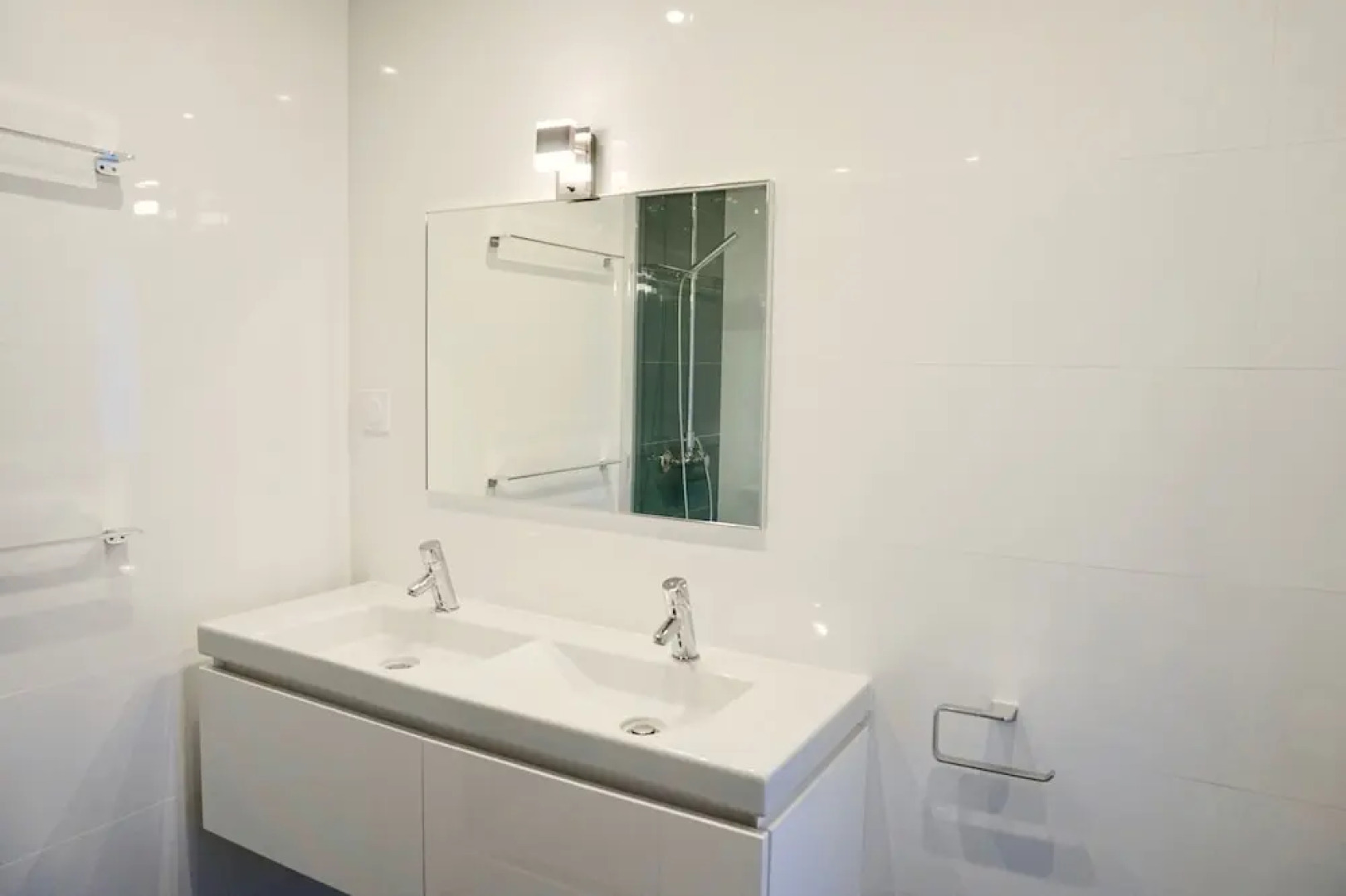 The White House - B&B in the Villa