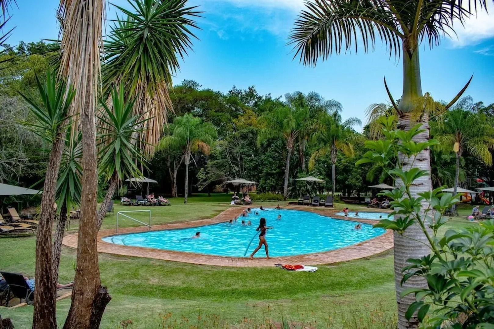 Legend Safaris - Kruger Park Lodge