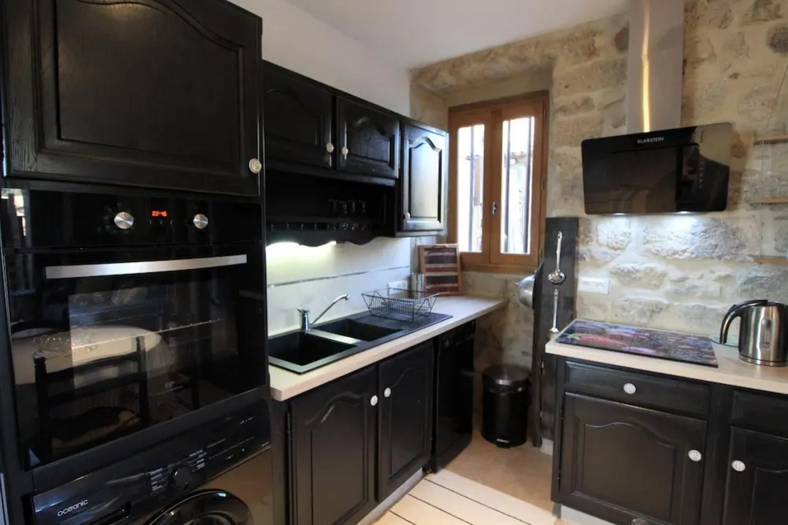 Le Pressoir De La Deveze