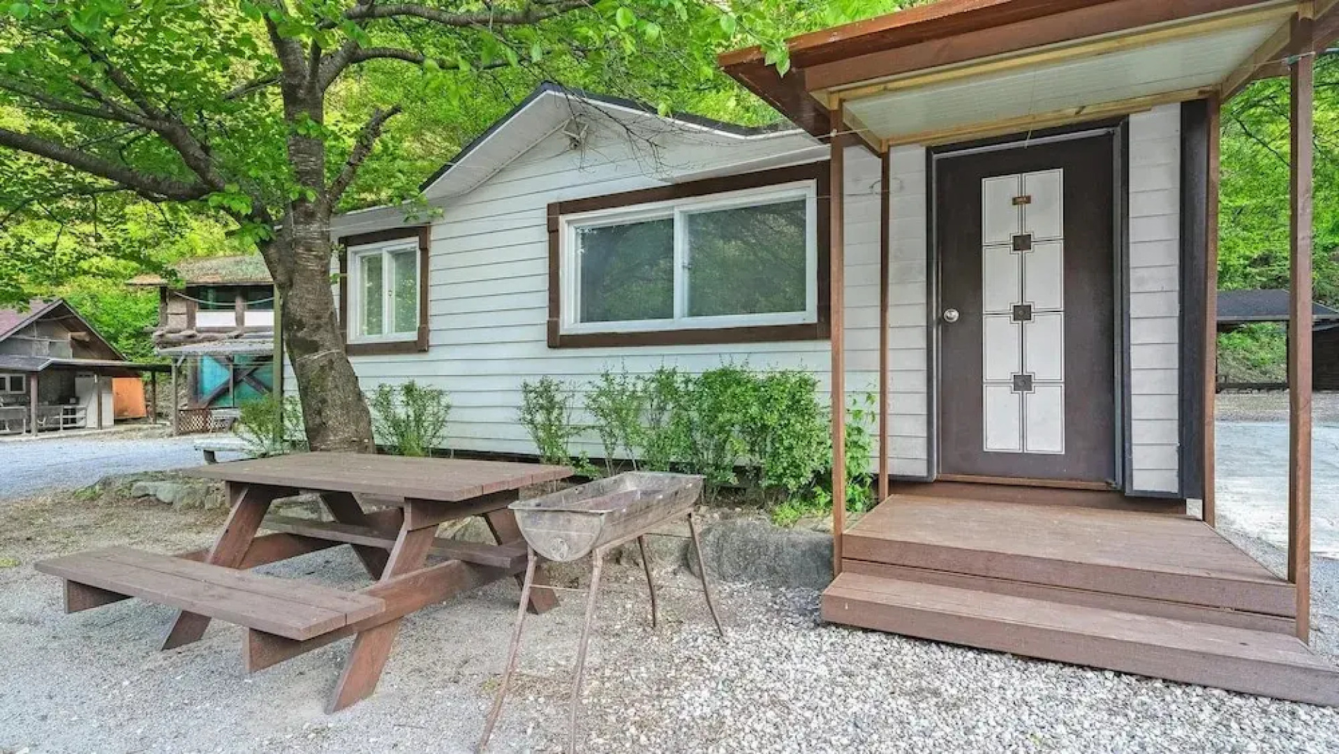 Yeongwol Wood Valley Pension