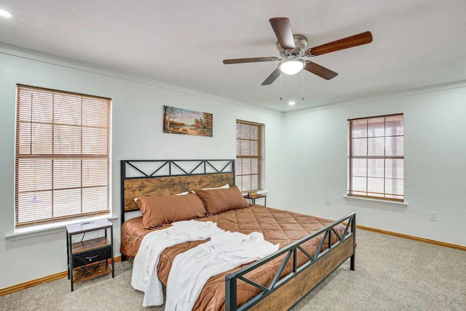 Near Lake Fork: Home w/ Fire Pit in Yantis!