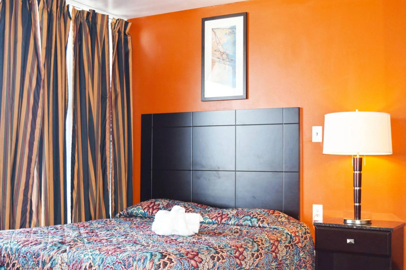 Skyview Manor Motel