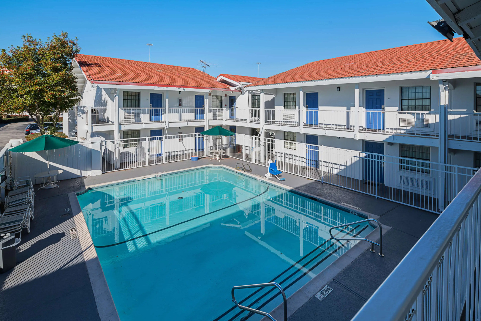 Motel 6 Grand Prairie, TX - Interstate 30