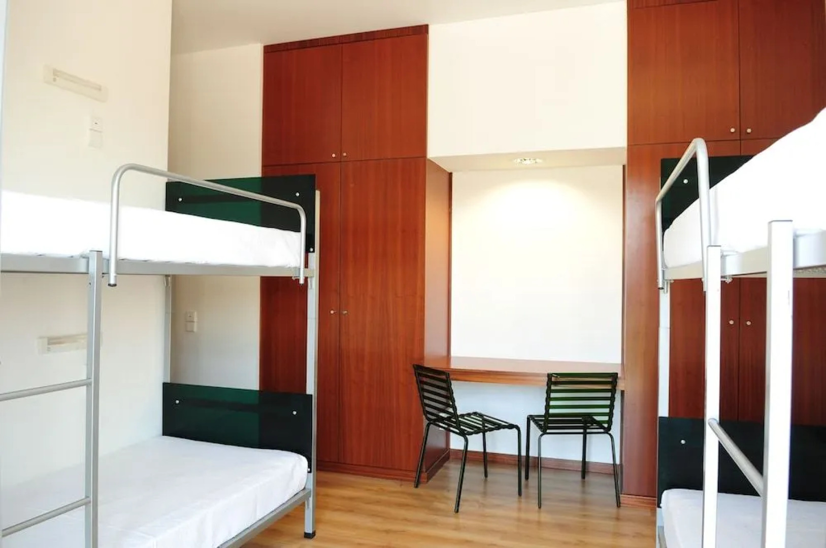 Pousada De Juventude Lousa