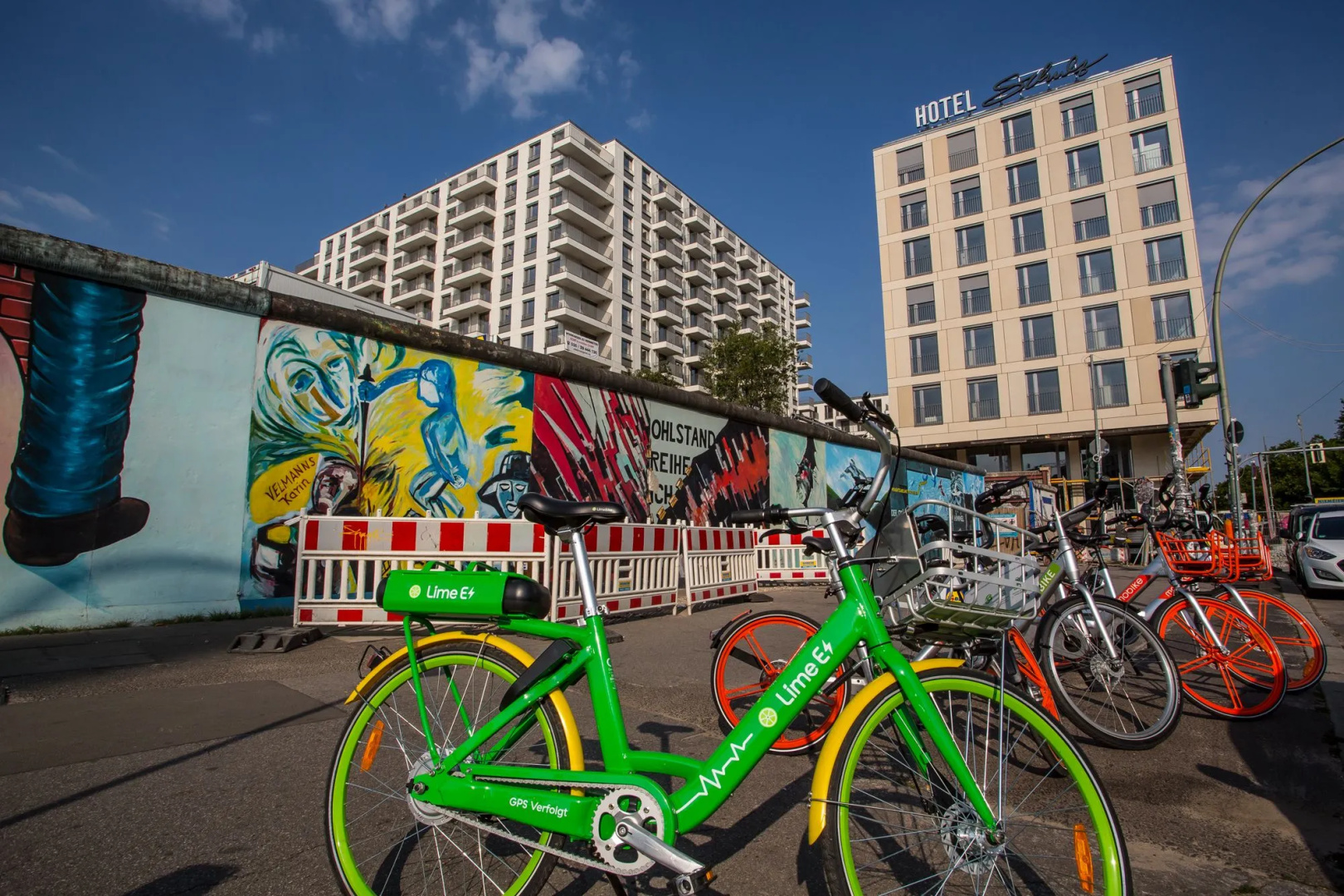 Schulz Hotel Berlin Wall at the East Side Gallery