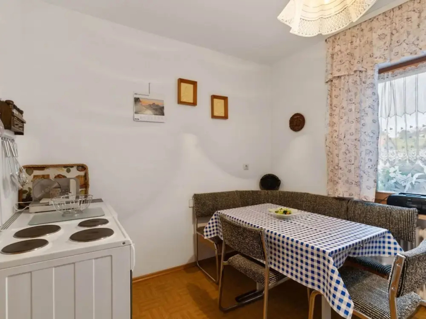 Cozy Apartment in Sonnen Bavaria near Forest