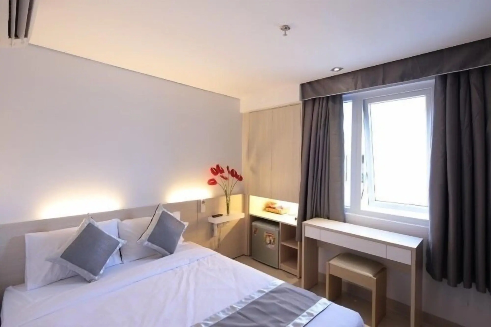 Tristar Hotel