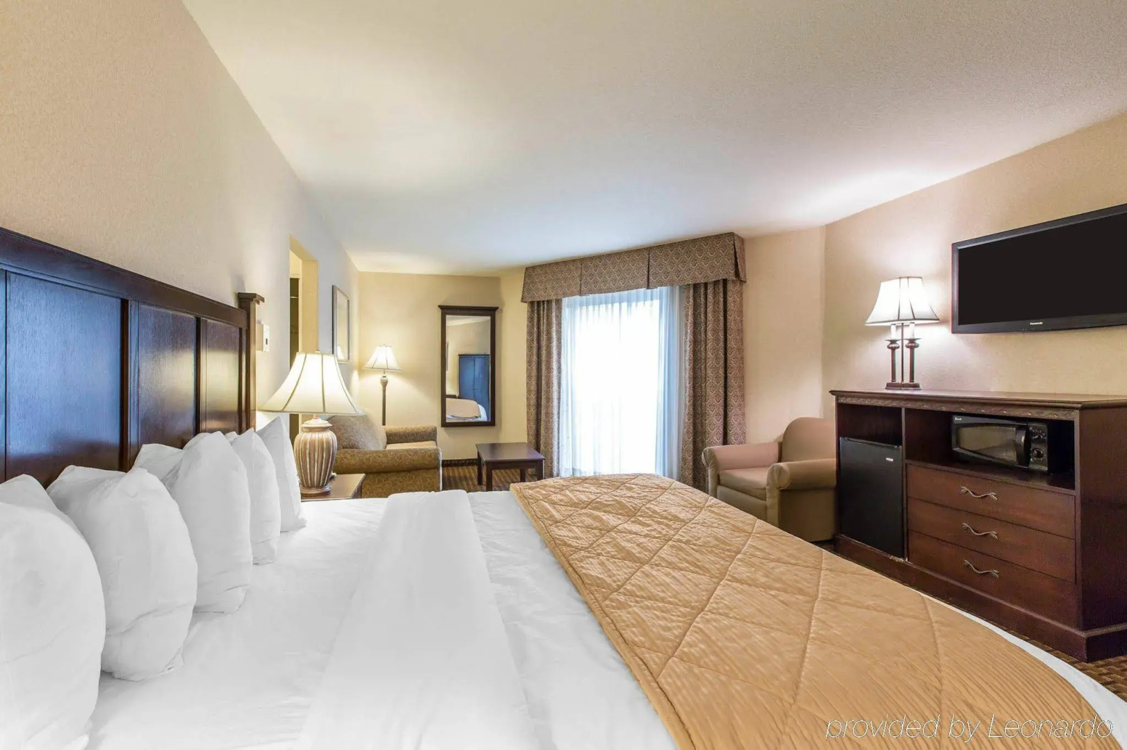 Quality Inn Fallbrook I-15