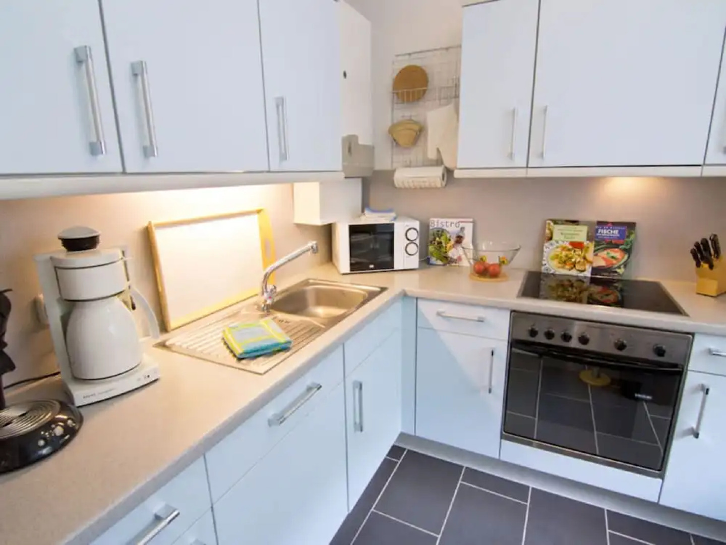 Lovely Apartment in Hage